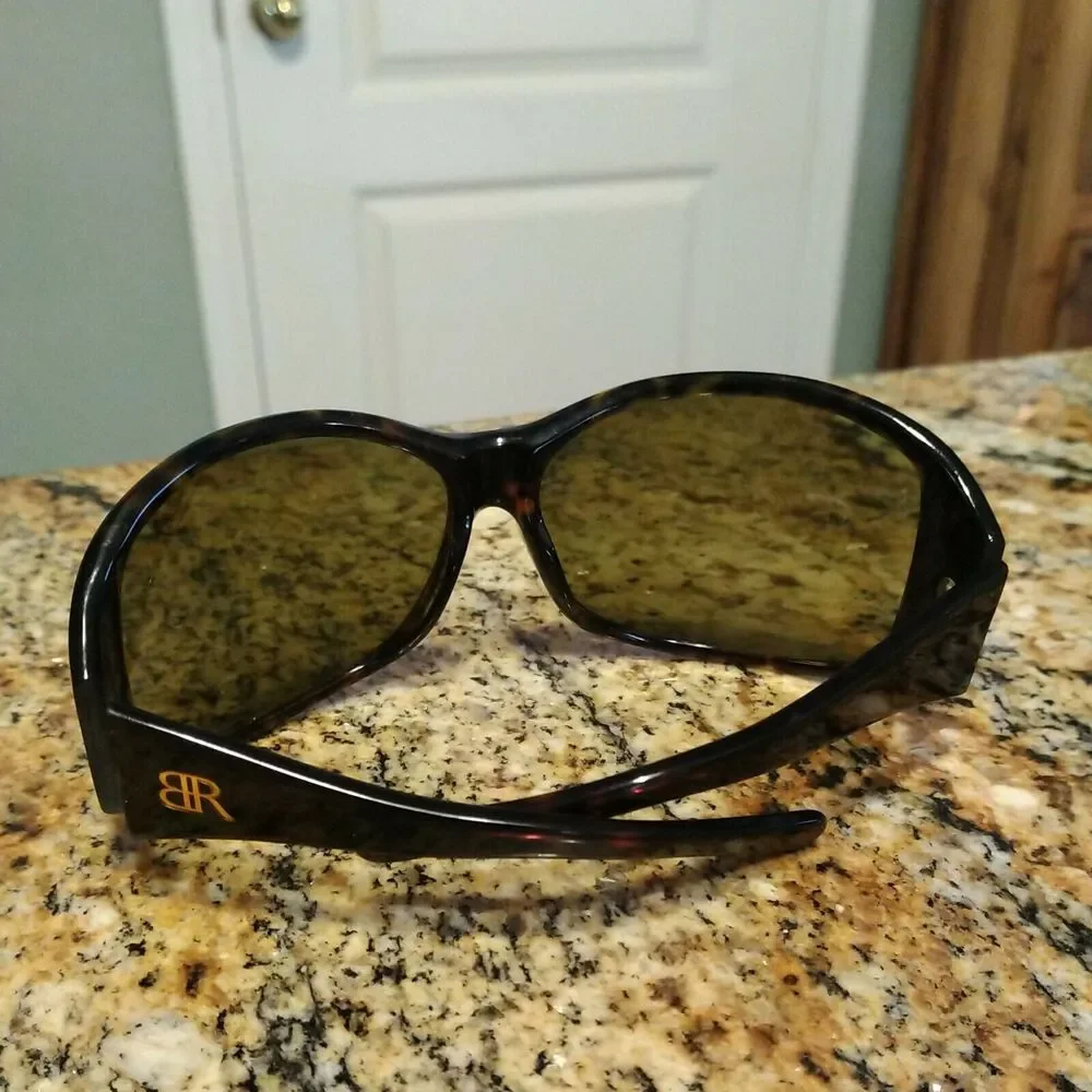 Banana Republic sunglasses pre republic