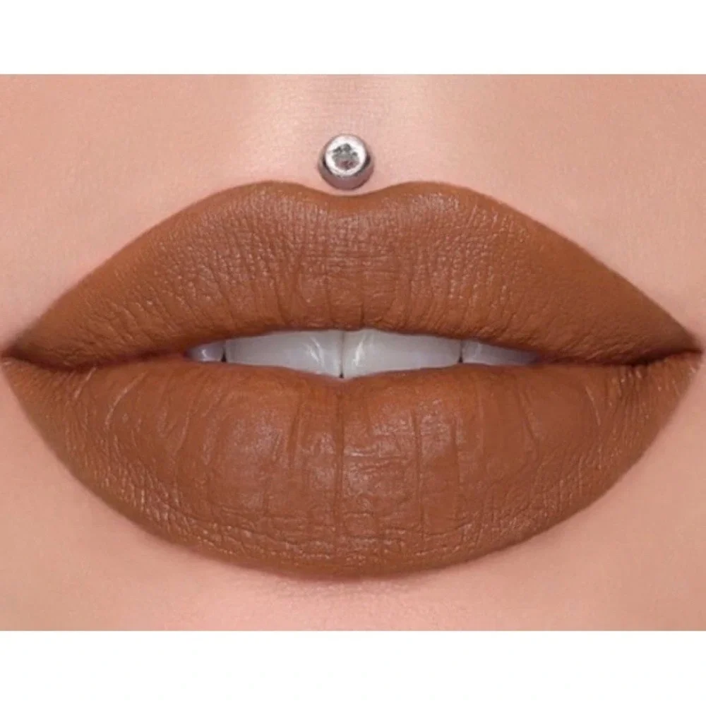 Jeffree Star Velvet Trap Lipstick Chocolate Fondue
