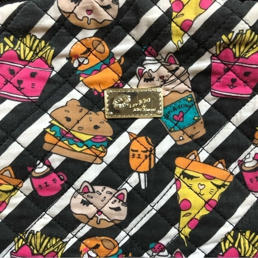 Betsey Johnson good pre