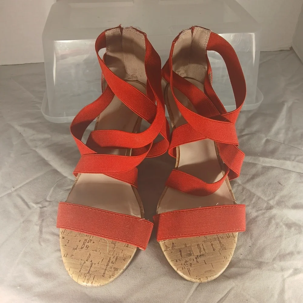 Liz Claiborne natural vibrant