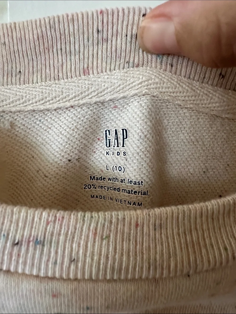 GAP subtle sweatshirt