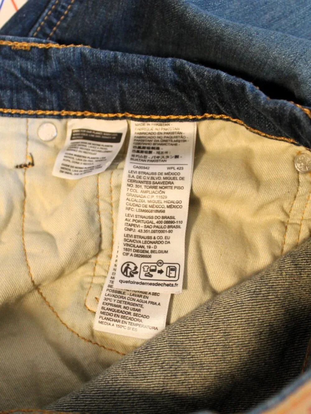 Levis levi 541