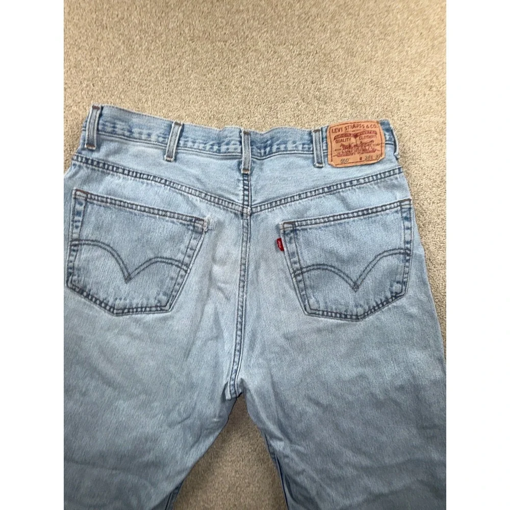 Levis levi 550