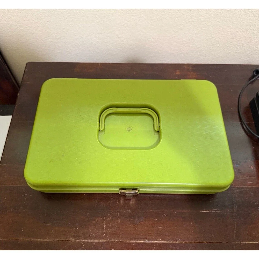 Vintage Wilson Wil-Hold Thread Box Avocado Green Sewing Organizer Caddy Storage