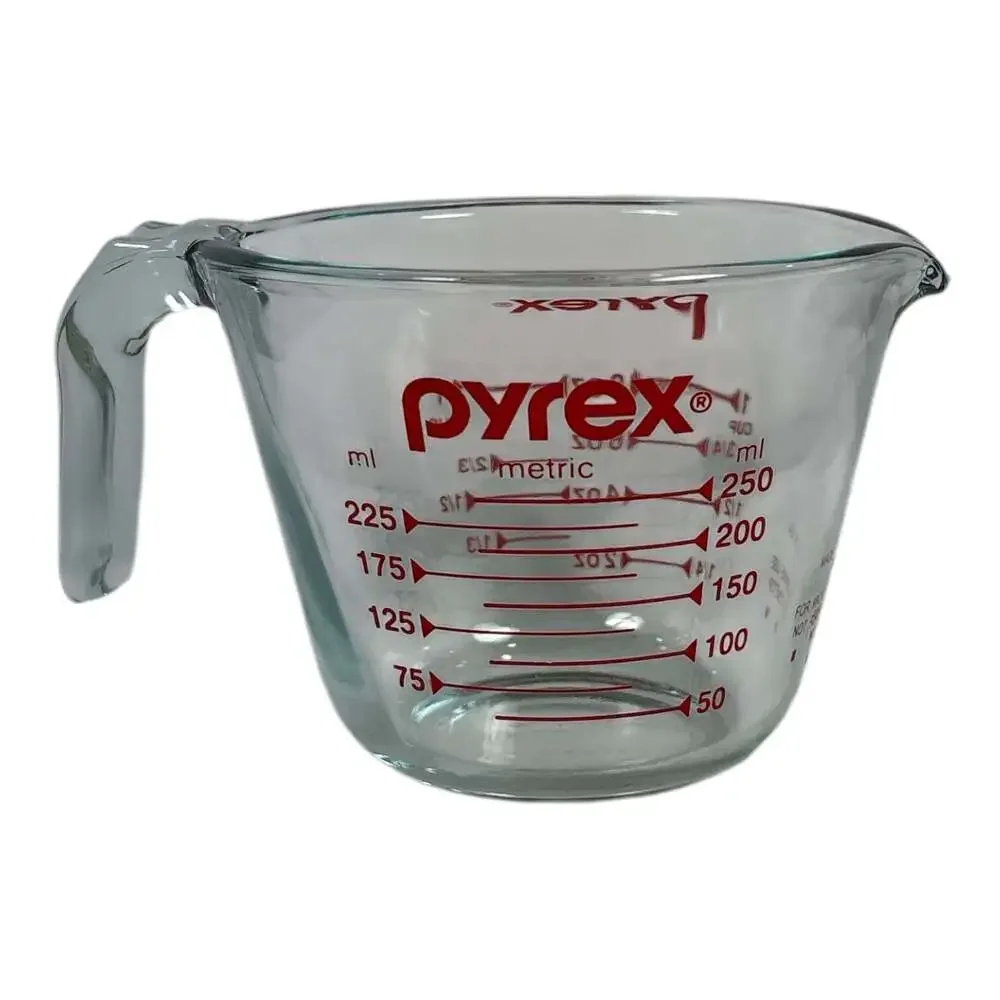 Pyrex this vintage
