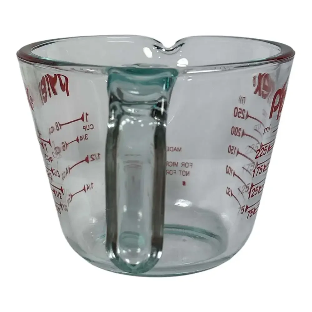 Pyrex this vintage