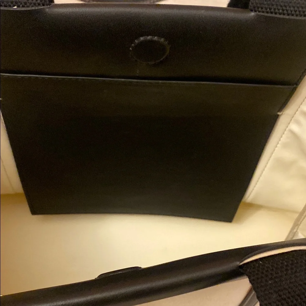 Charles & Keith plaque top leather