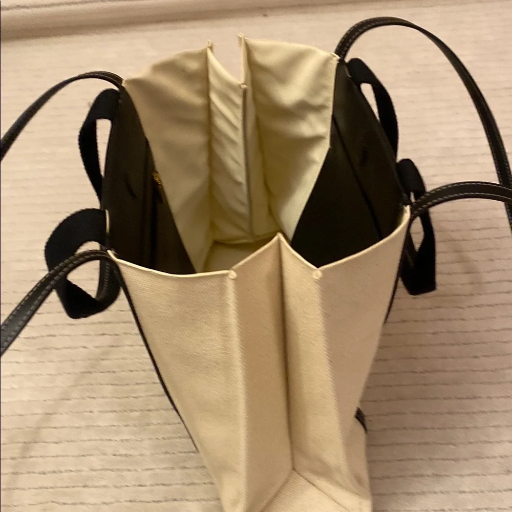 Charles & Keith bag shoulder
