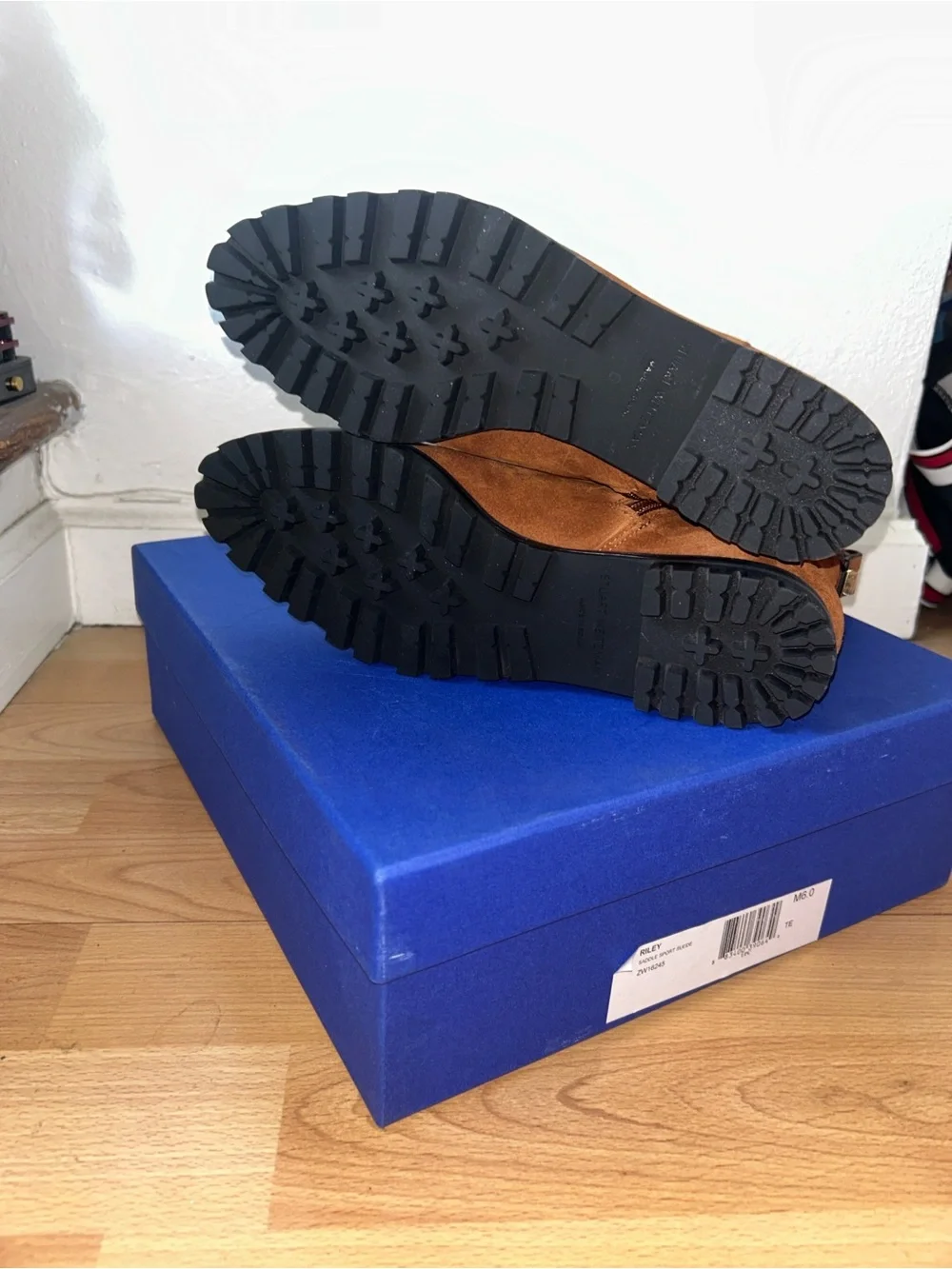 Stuart Weitzman stuart weitzman