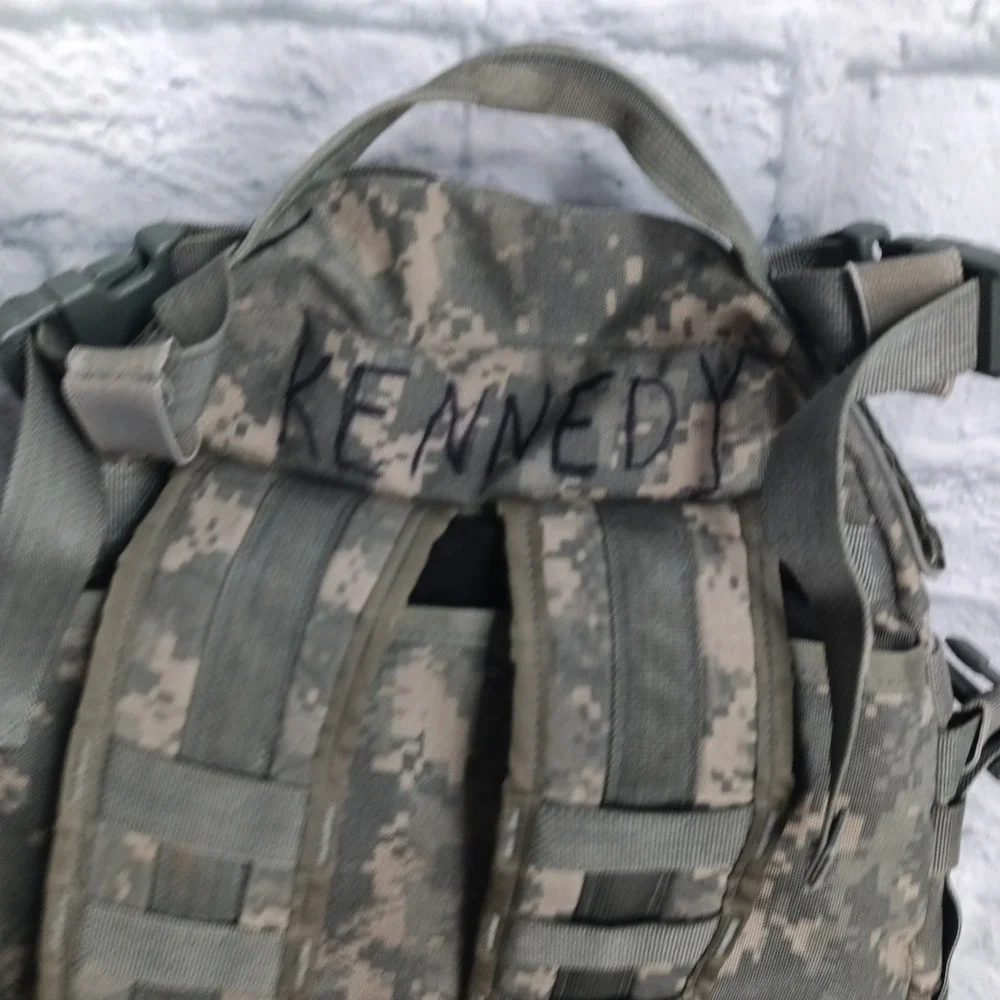 US Military MOLLE II Assault Pack ACU Digital Camo Tactical Backpack s10