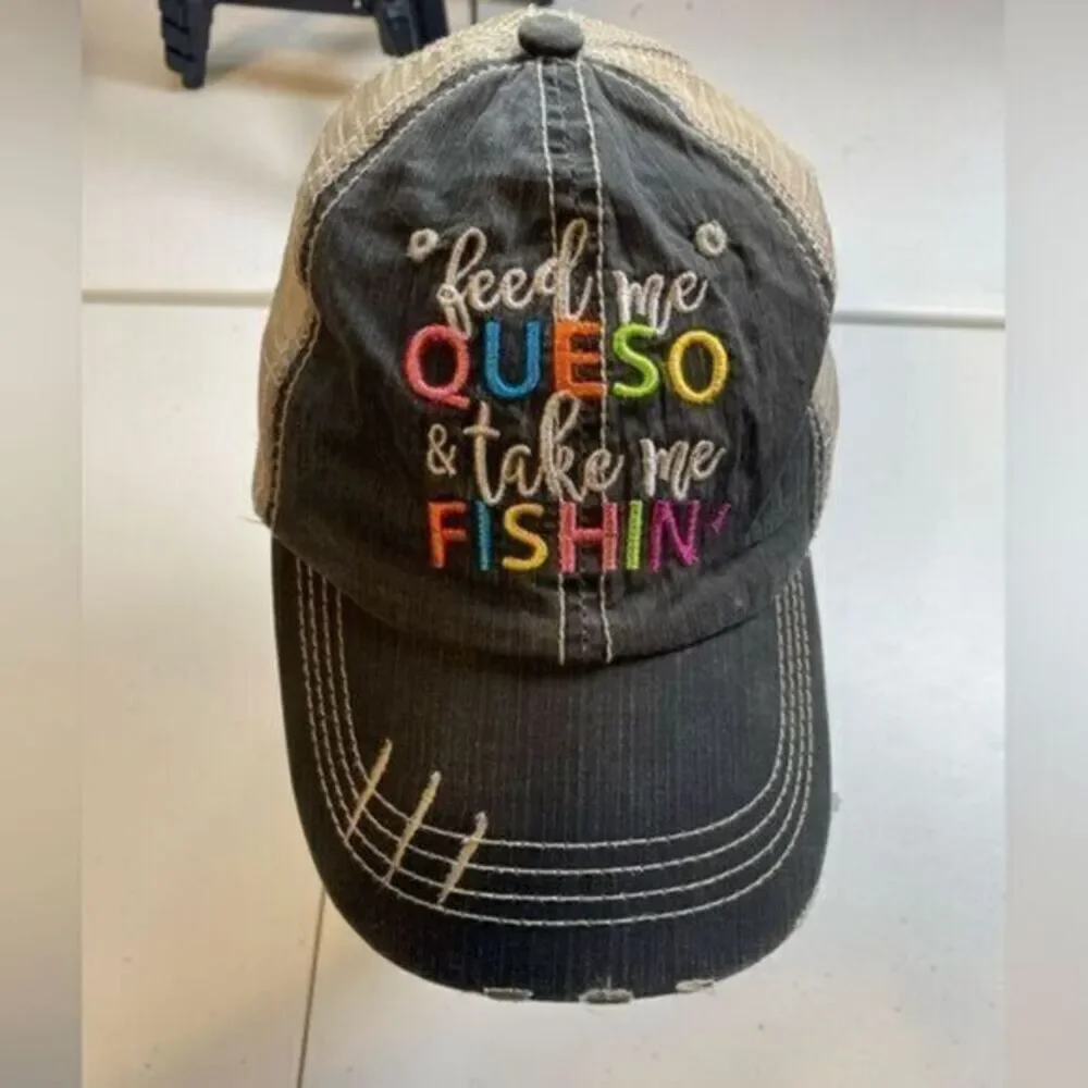 EUC Women’s Black Mesh Adjustable Baseball Cap Feed Me Queso & Take Me Fishing