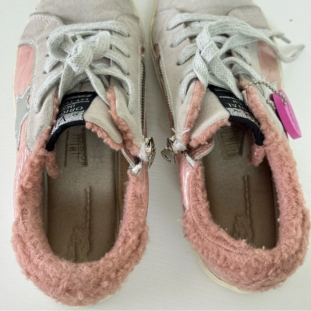 Vintage chic sneakers
