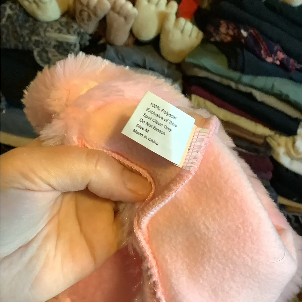 N/A adorable pink
