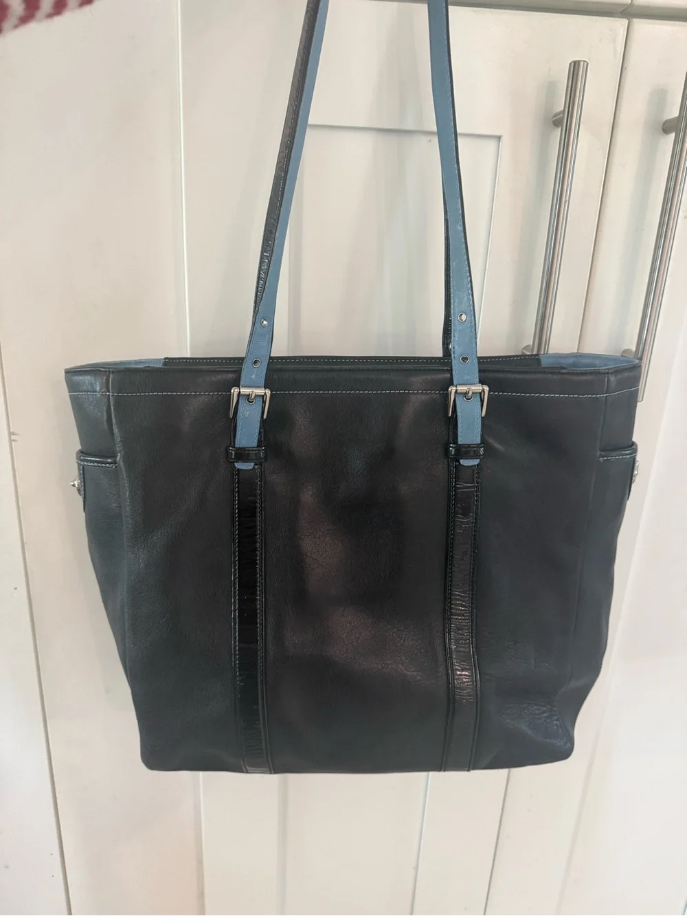 Coach classic leather