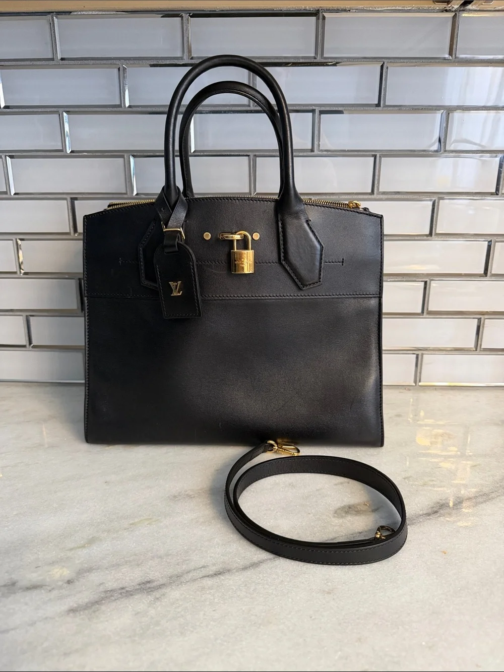 Louis Vuitton Black Leather City Steamer MM Gold Hardware and Detachable Strap