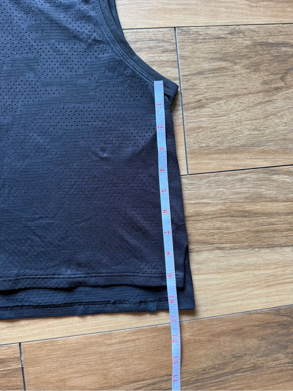 lululemon athletica tag removed