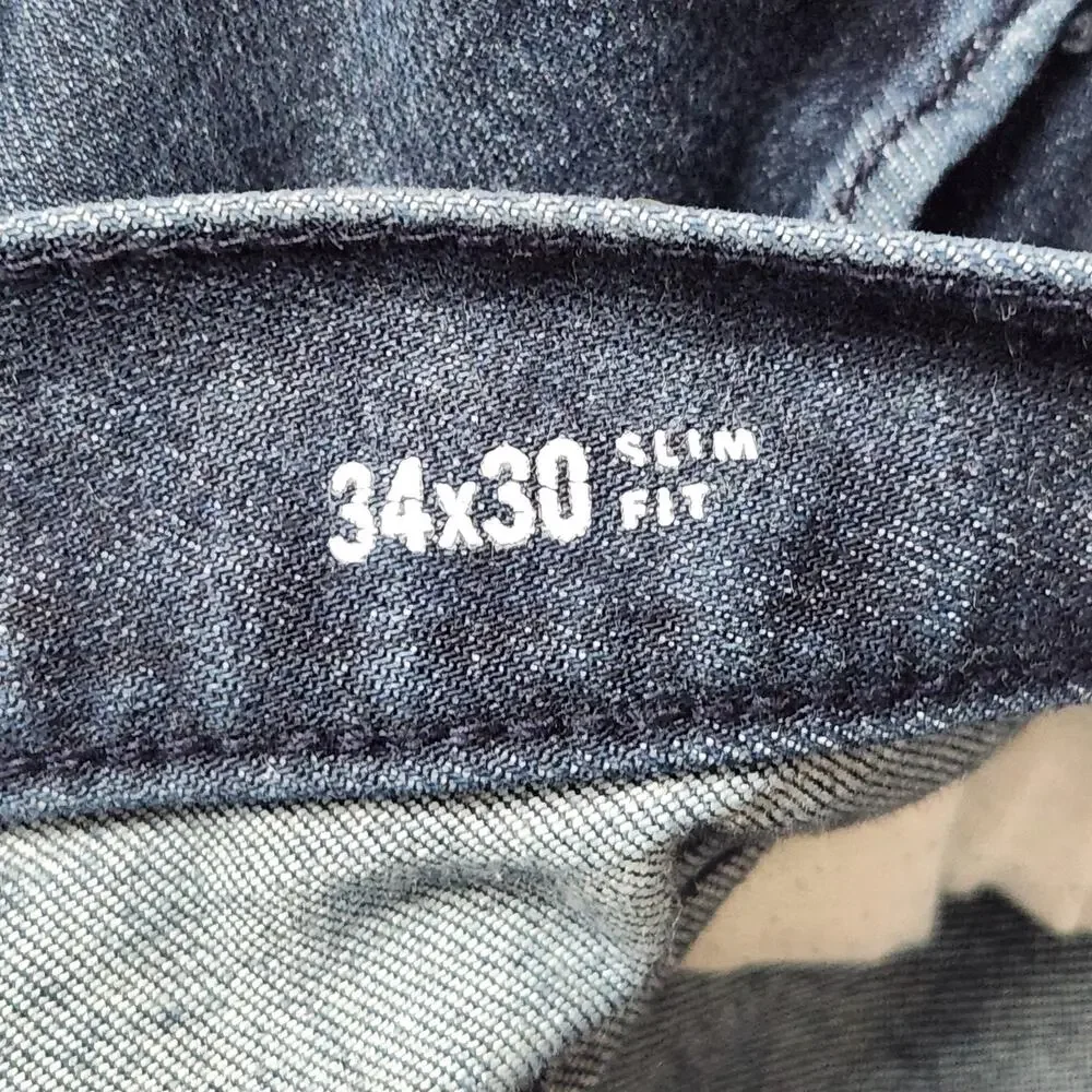 Banana Republic brand banana
