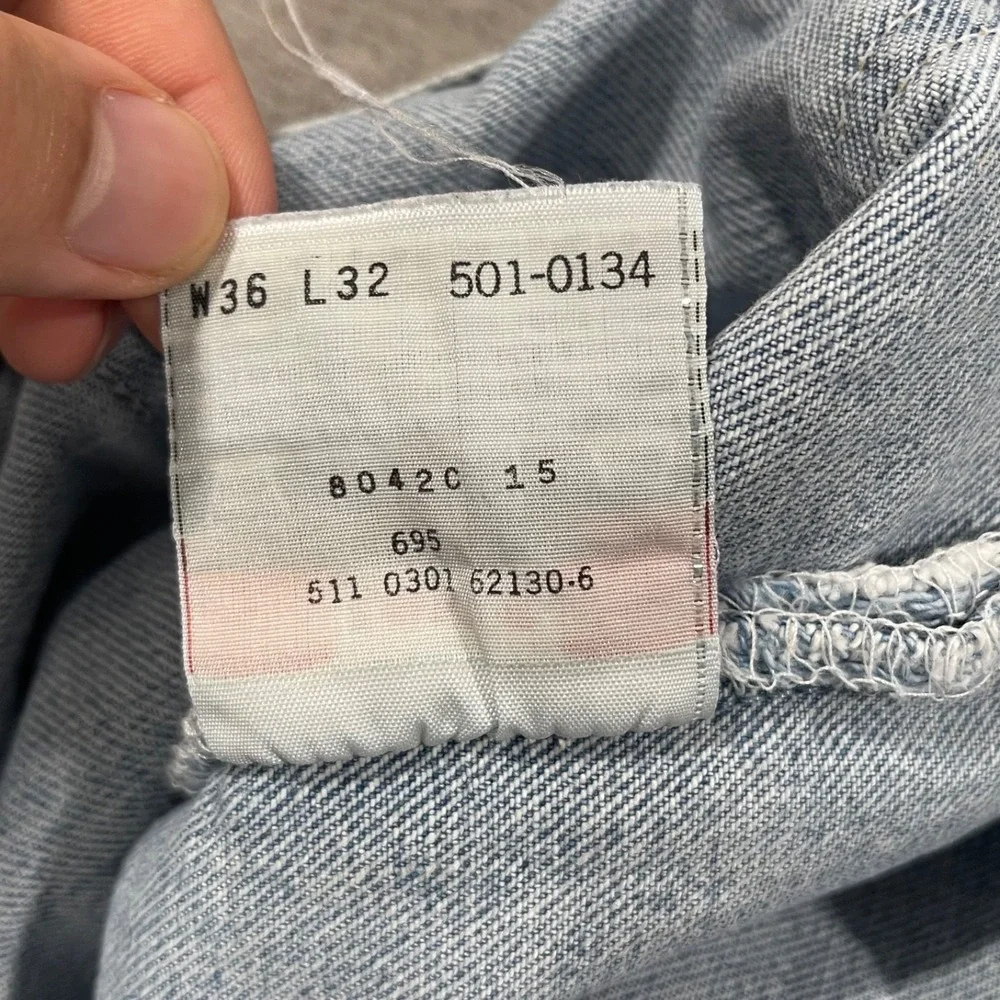 Vintage Levis 501 Jeans Mens 36x32 Blue Button Fly Made in USA Denim Light Wash