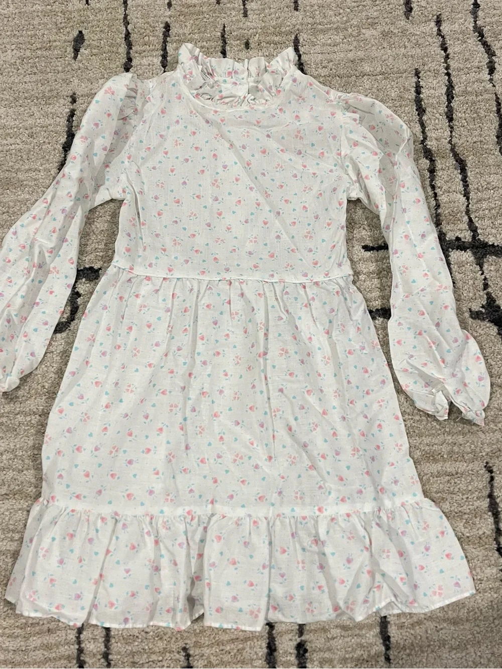Vtg Winnie The Pooh Disney Girl Dress Size 6 Ditsy Floral White Spring USA Made