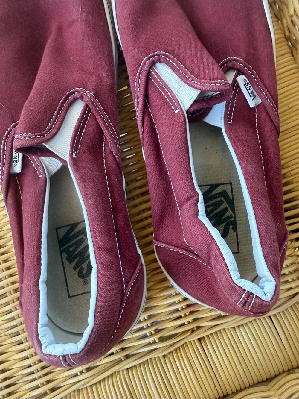 Vans slip maroon