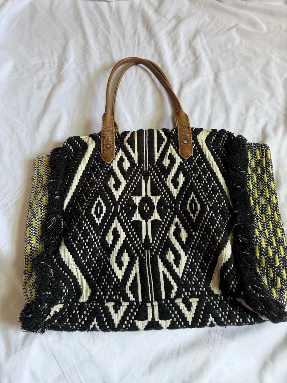 Jasper & Jeera Woven Boho Fringe Tote Bag Tribal Jacquard Leather Handles