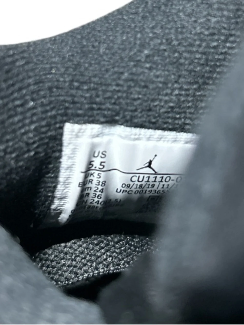Jordan authentic air
