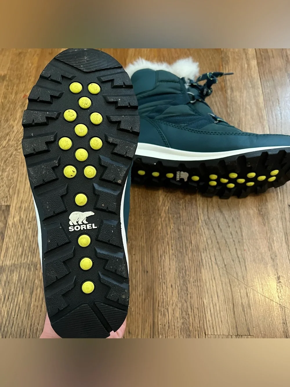 Sorel women whitney