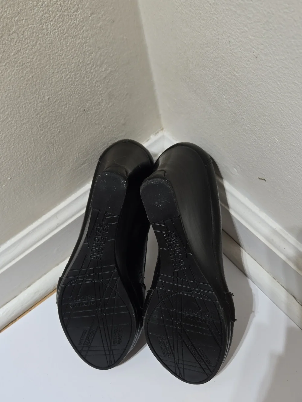 Kenneth Cole Reaction kenneth cole