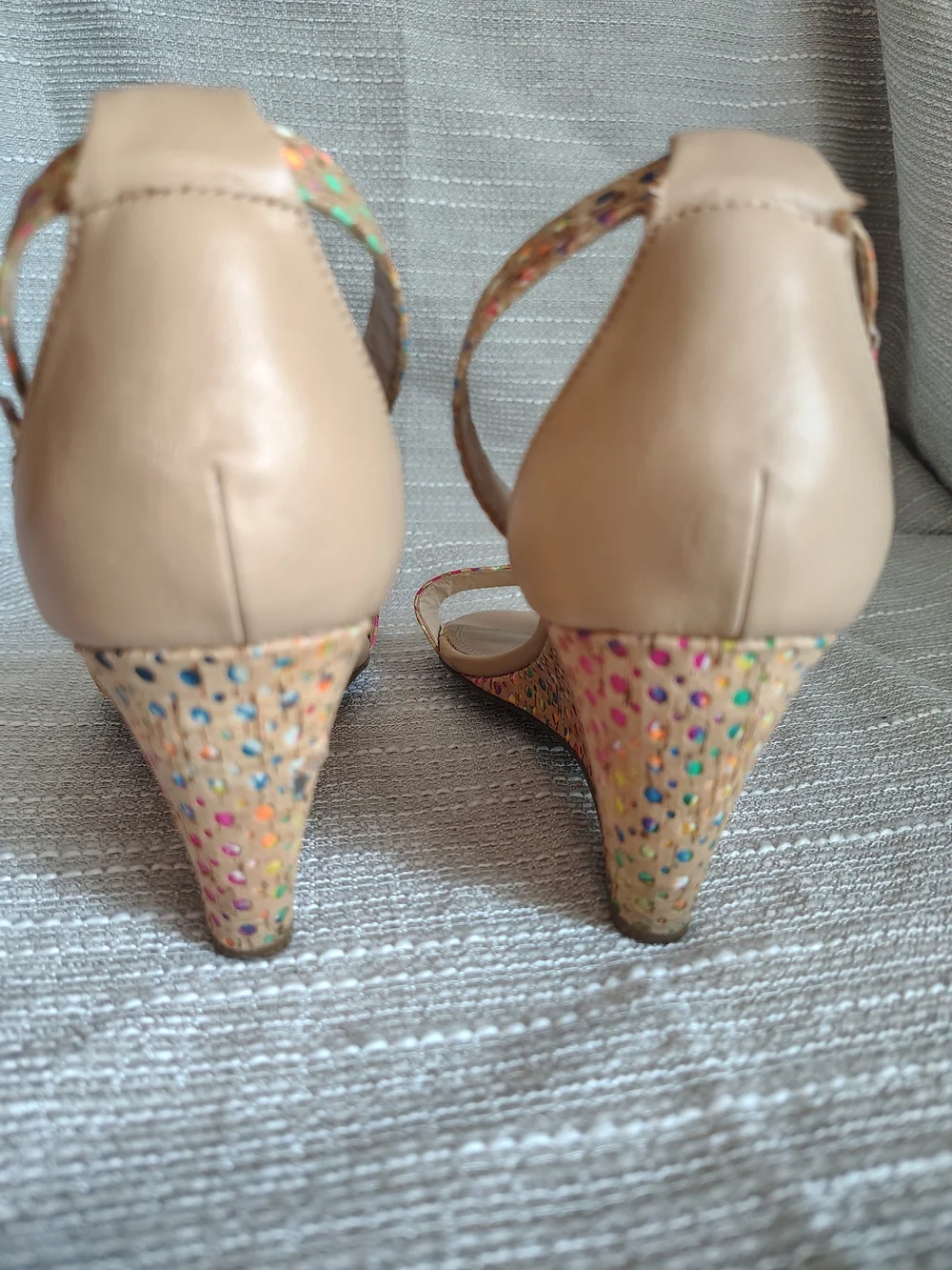 Impo Van Gogh Wedge Sandals Size 8 Nude Champagne Confetti Print Comfort