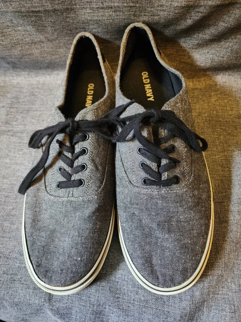 Men's Size 12 Old Navy Gray Dark Chambray Lace Up Shoes