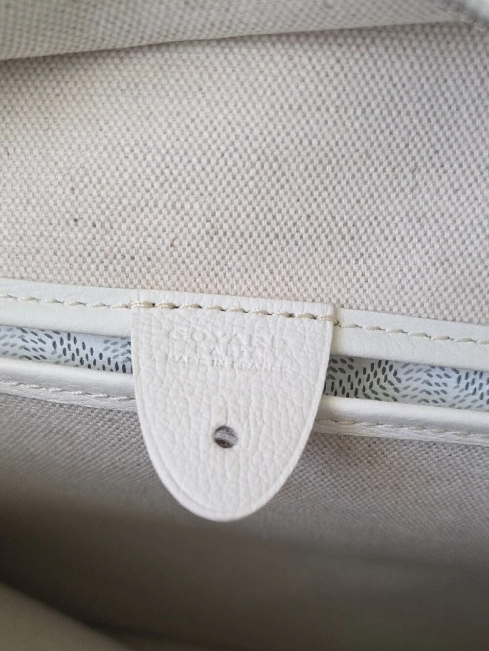Goyard from zipper