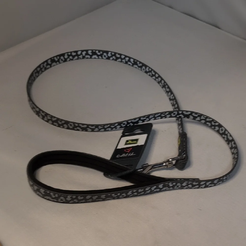 Hunter leash plastic