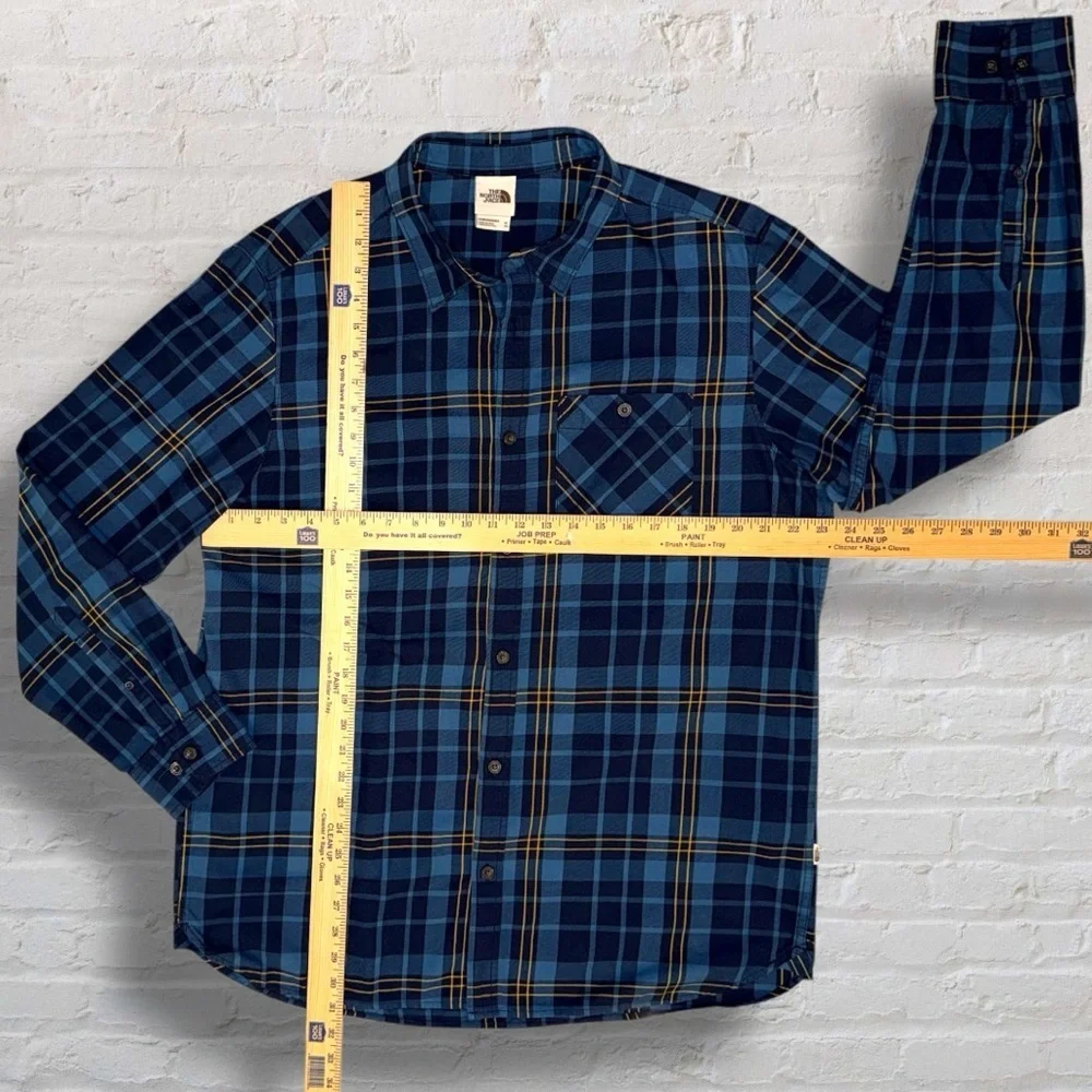 ✨ The North Face Men’s Plaid Button-Up Shirt – Blue Yellow Check – Size XL