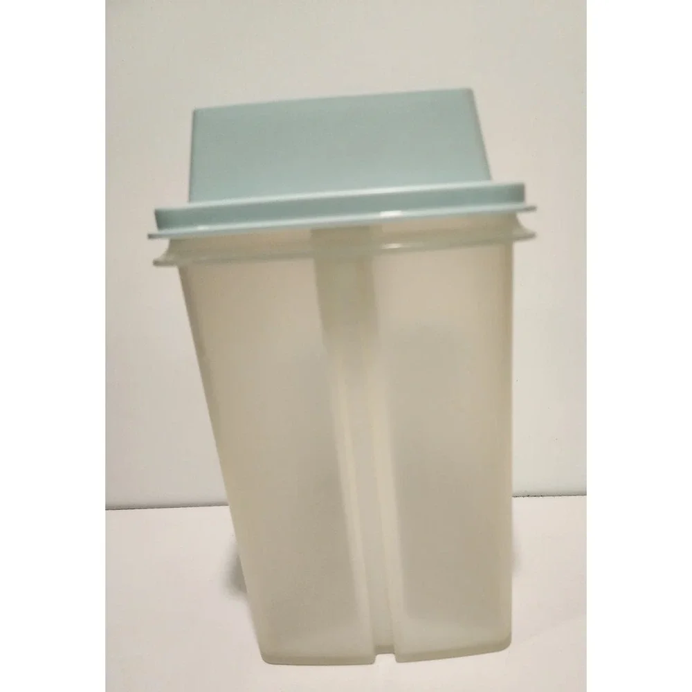 Tupperware Pickle Keeper Blue Top  Parts 1560-1, 1562-2, and  1561-6