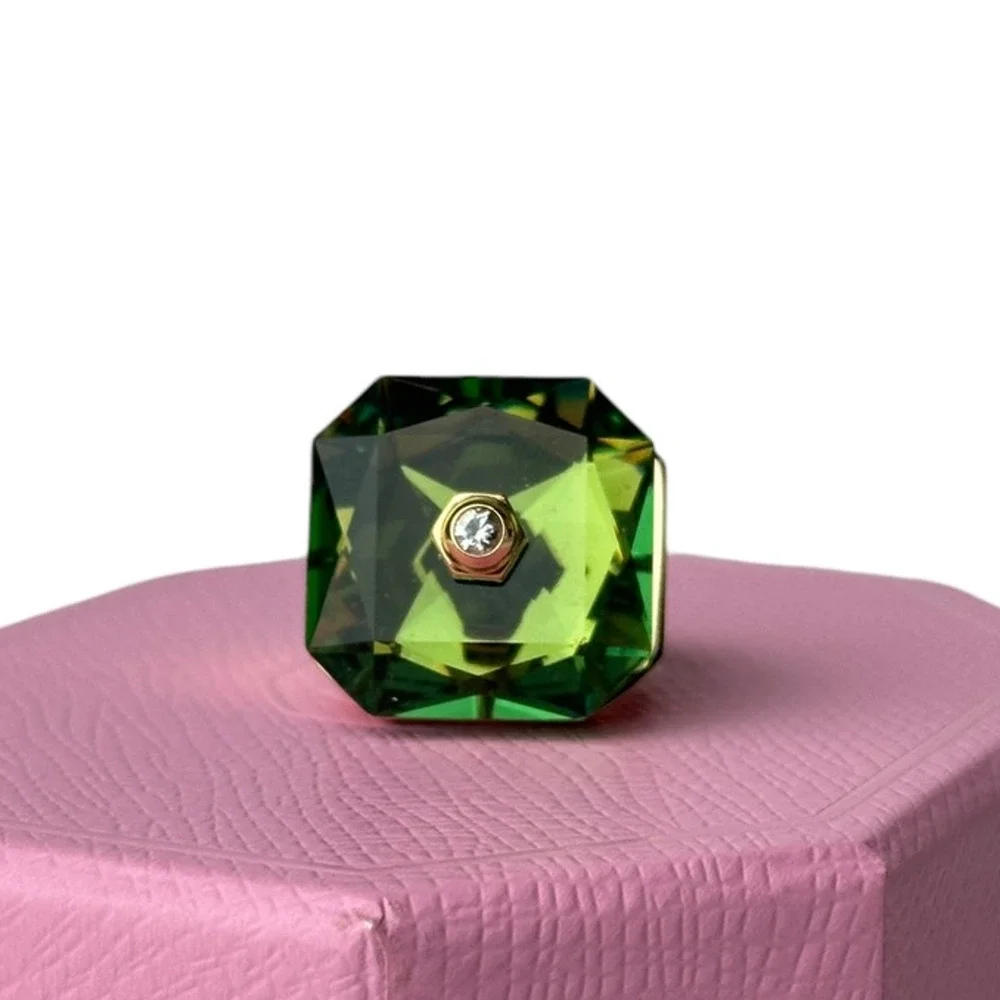 Swarovski Numina cocktail ring Octagon cut, Green Size 7 / EUR 55