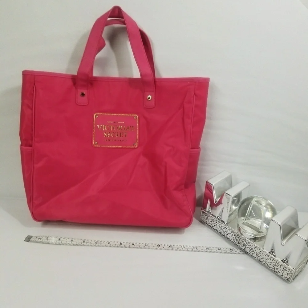VICTORIA'S SECRET TOTE