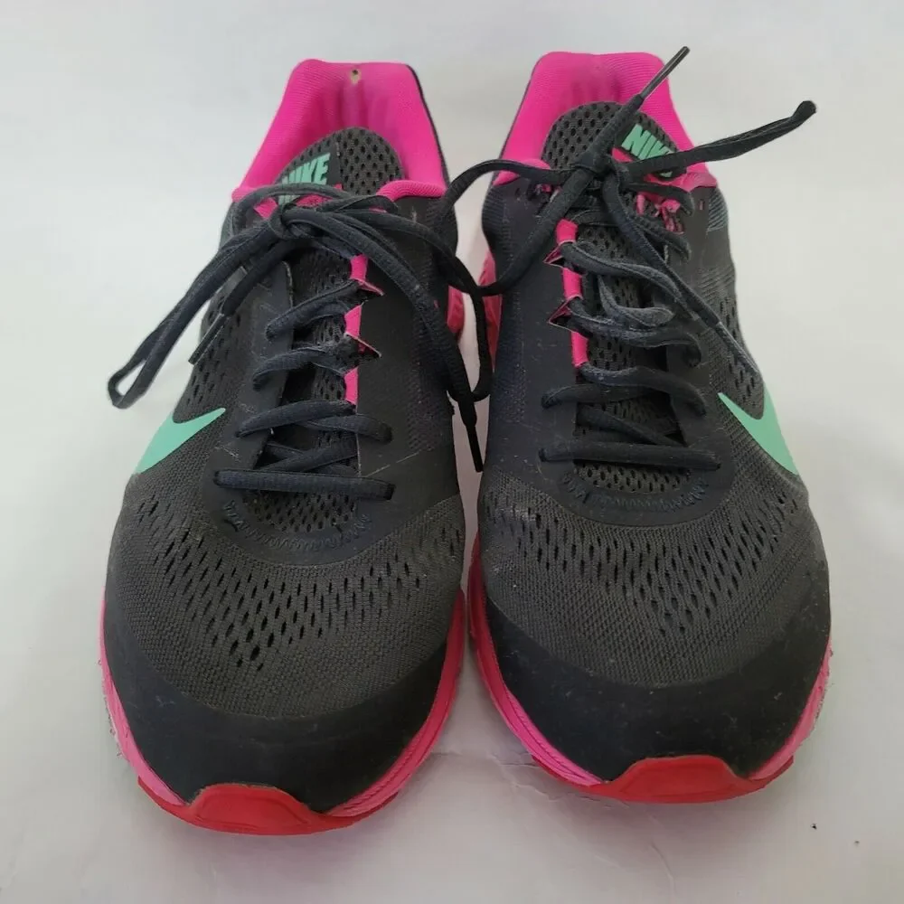 Nike wear pictures
