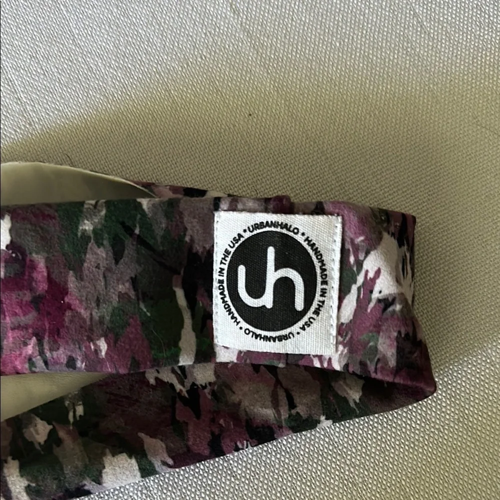 Urban Outfitters stylish headband