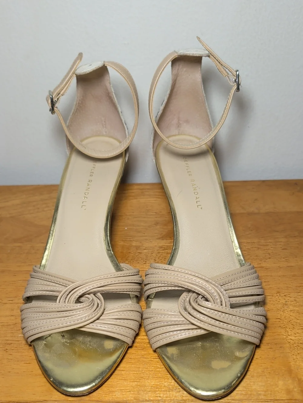 Loeffler Randall Anya Wedge Sandals Tan White Snakeskin Leather Women's Size 9