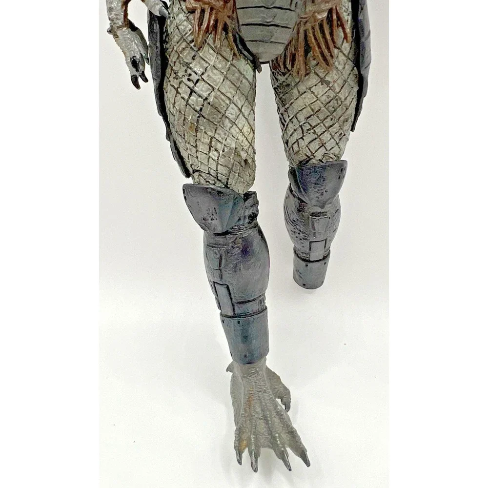 NECA Predator Jungle Hunter Unmasked Figure 7