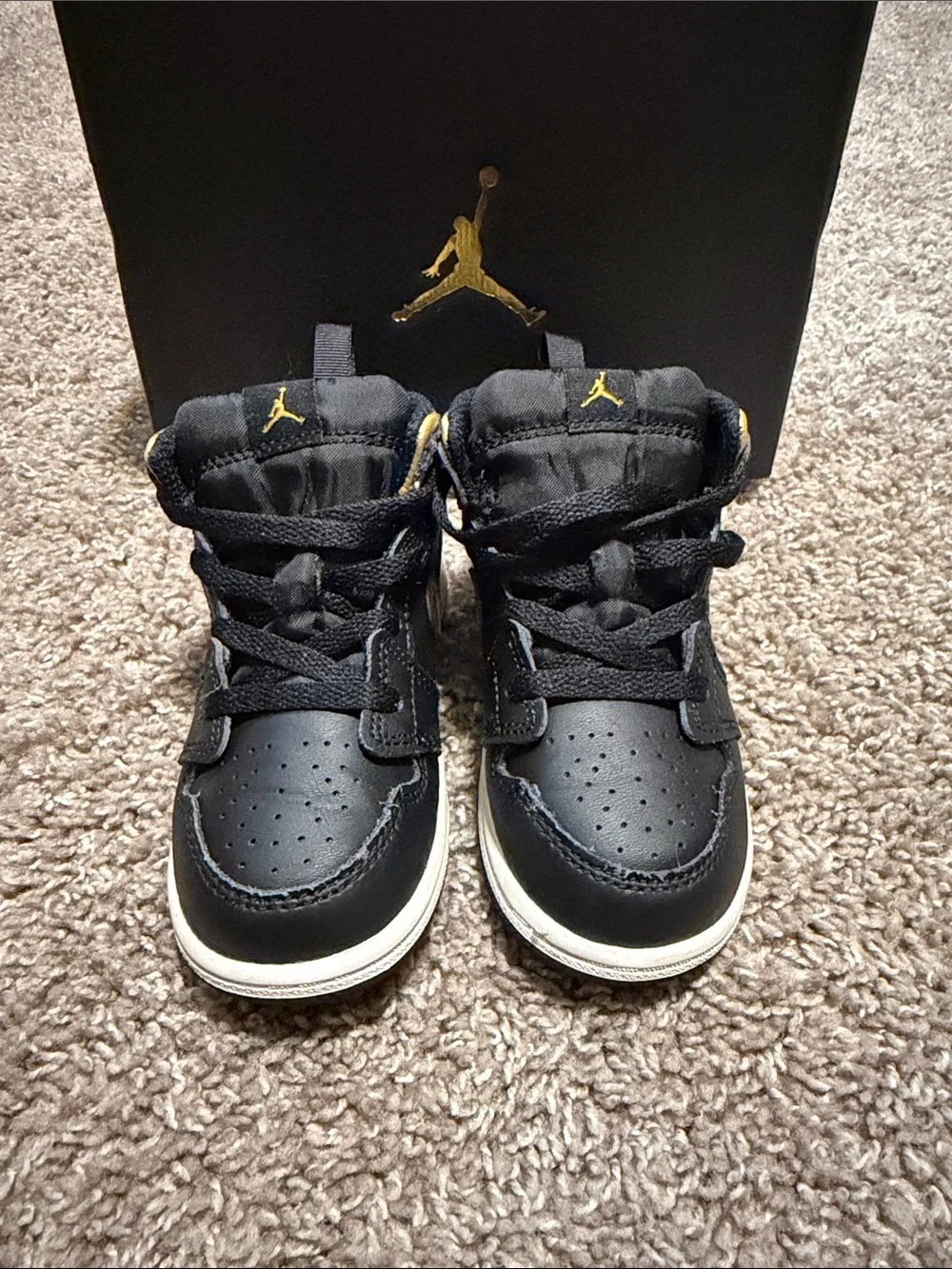 Jordan ⚡️guc ⚡️smoke