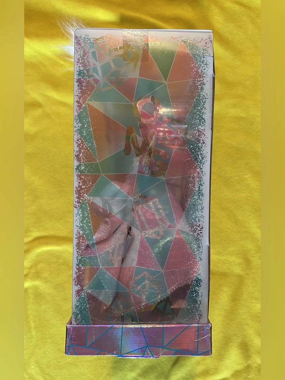 L.O.L. Surprise! new box