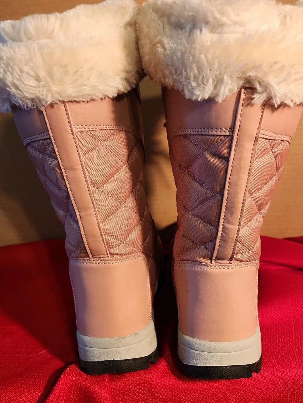 others +cozy pink