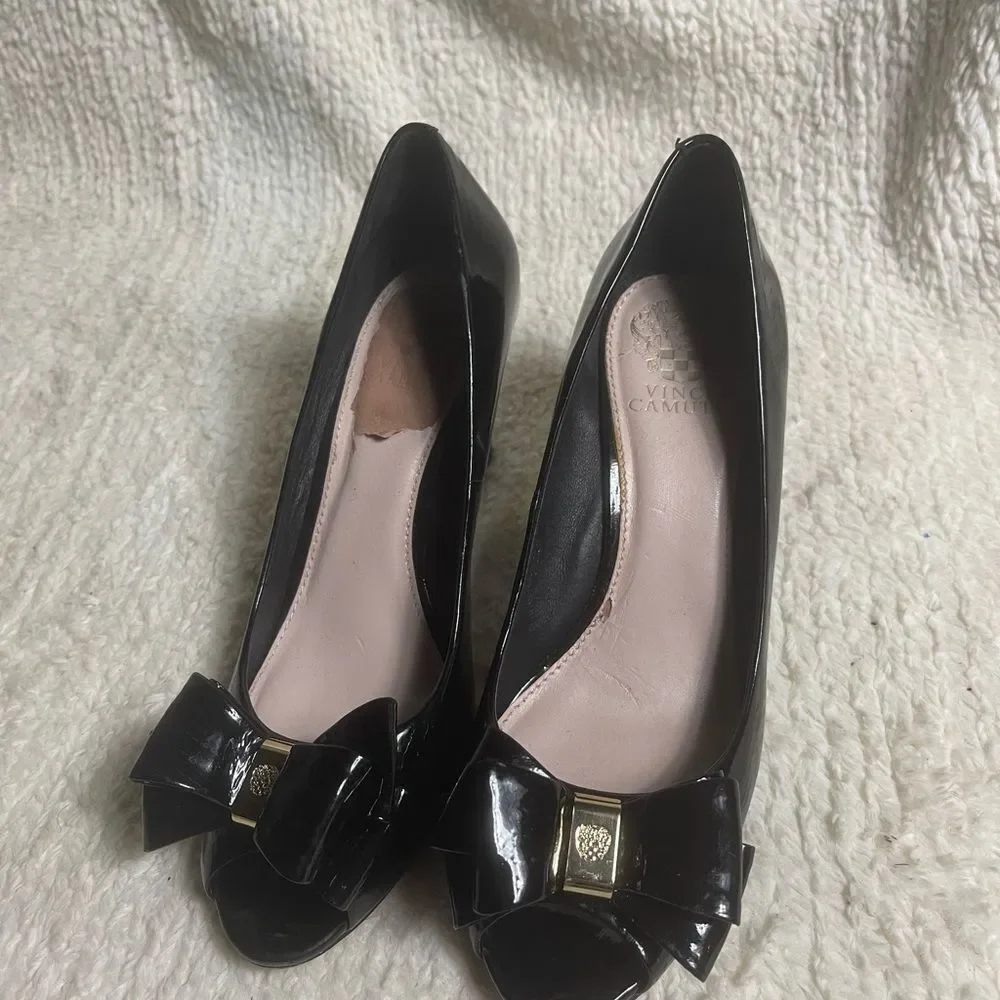 Vince Camuto vince camuto