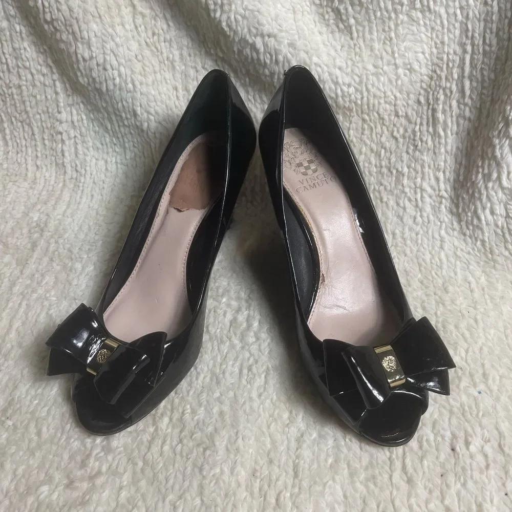 Vince Camuto vince camuto