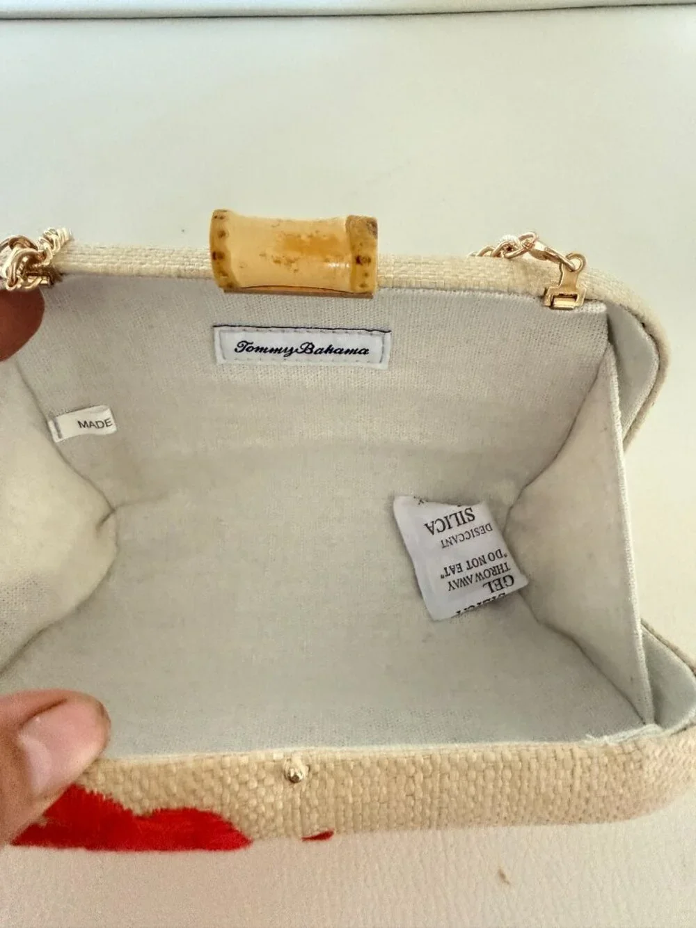 Tommy Bahama add touch
