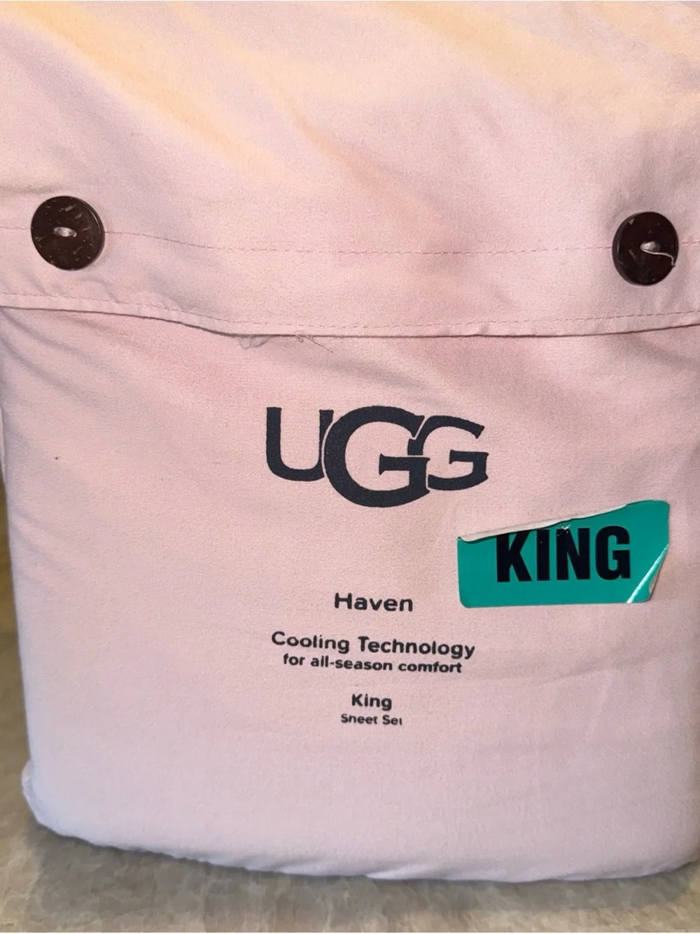 UGG nwt haven