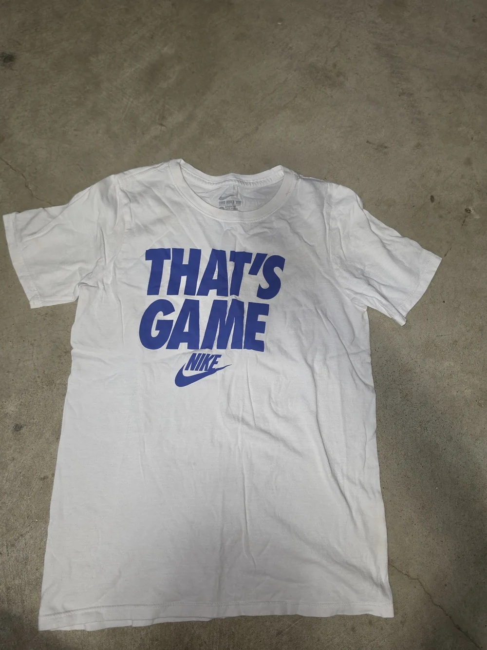 Nike classic graphic
