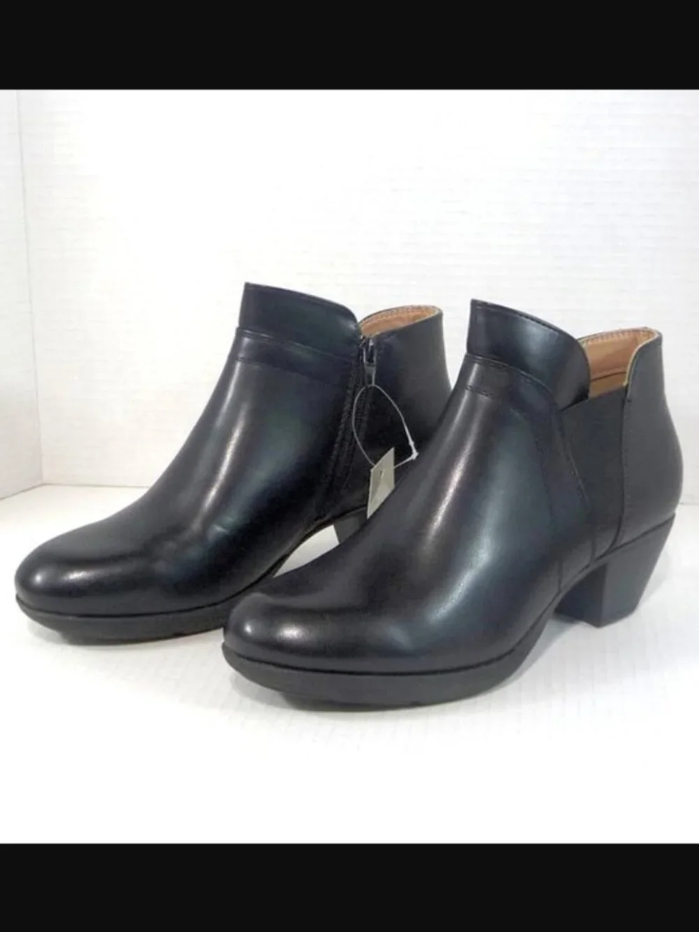 Size 7.5 WIDE Black Comfort Ankle Boots