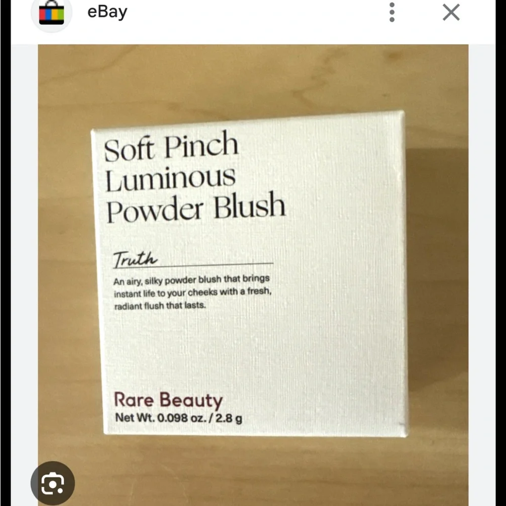 Rare Beauty luminous shimmer